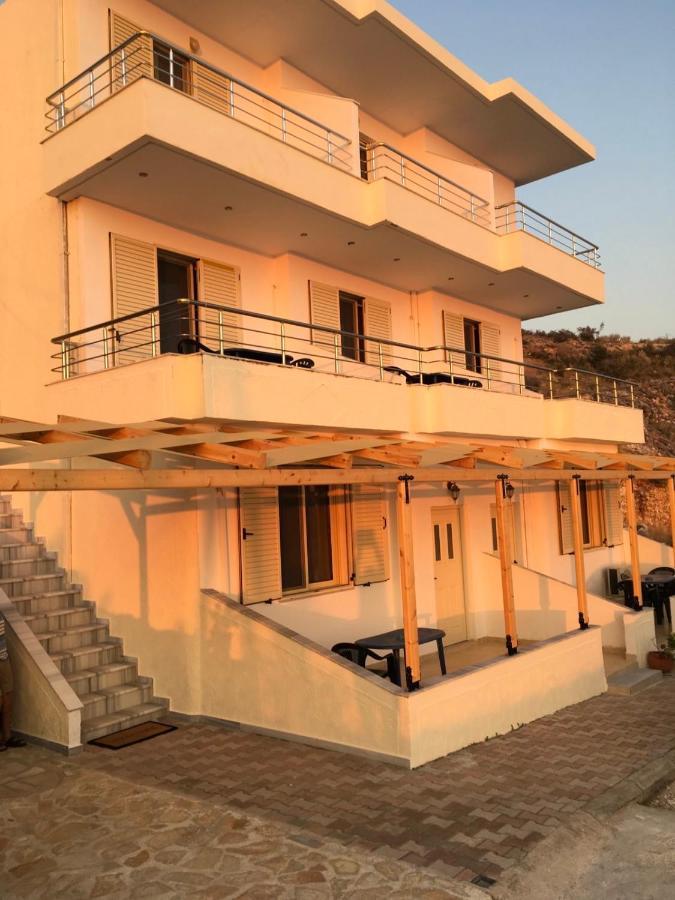Bluemoon Suites Sarandë Exteriér fotografie