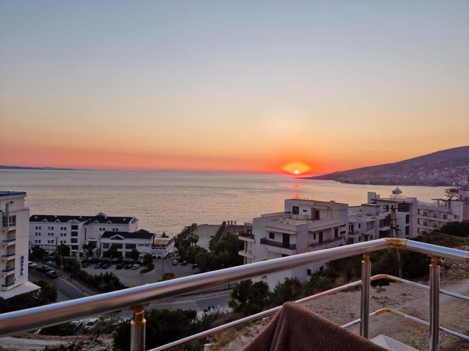 Bluemoon Suites Sarandë Exteriér fotografie