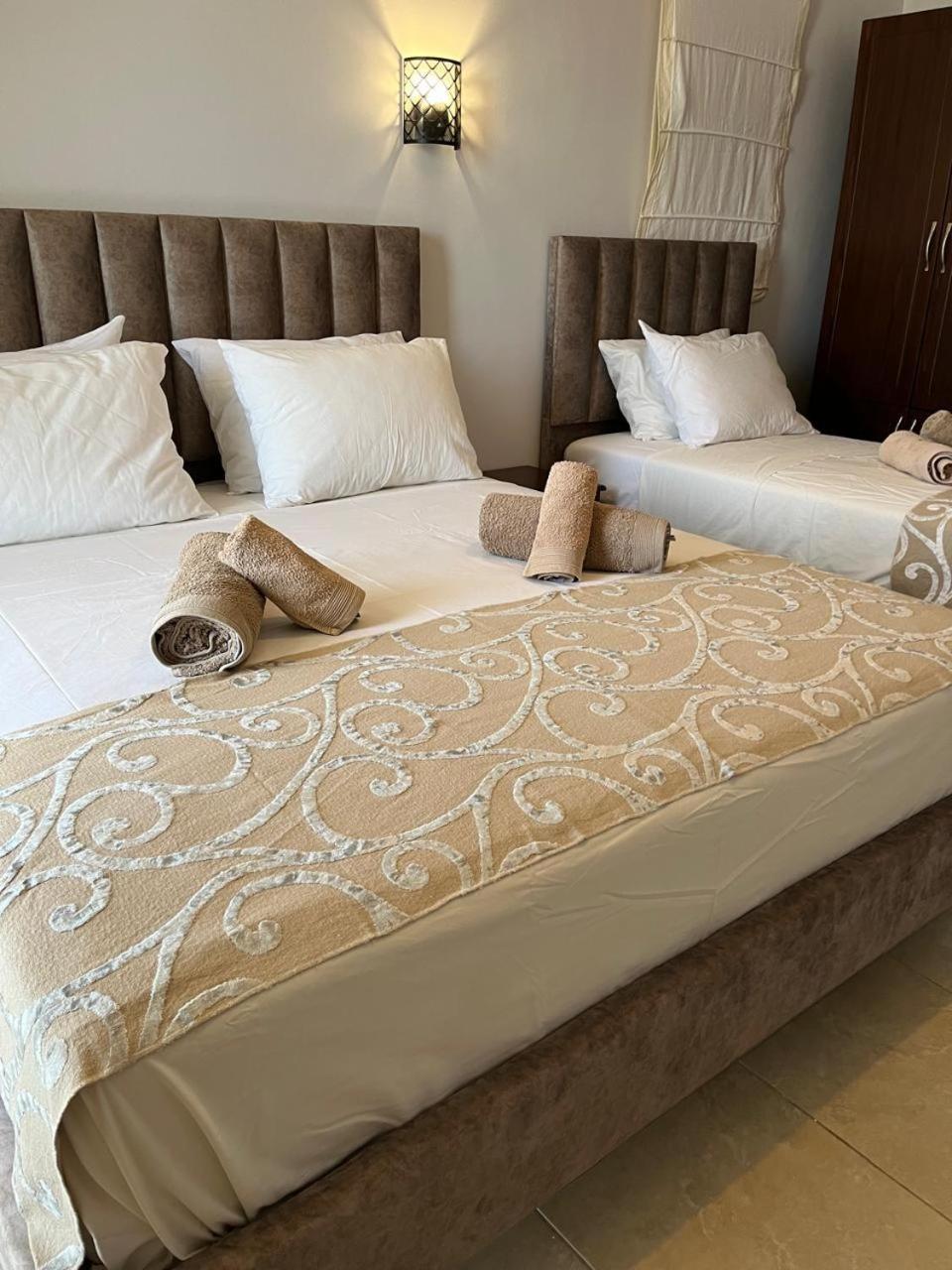 Bluemoon Suites Sarandë Exteriér fotografie
